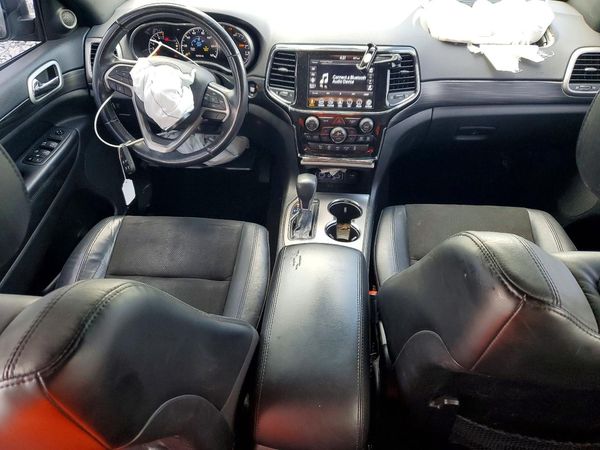 2021 JEEP GRAND CHEROKEE Laredo