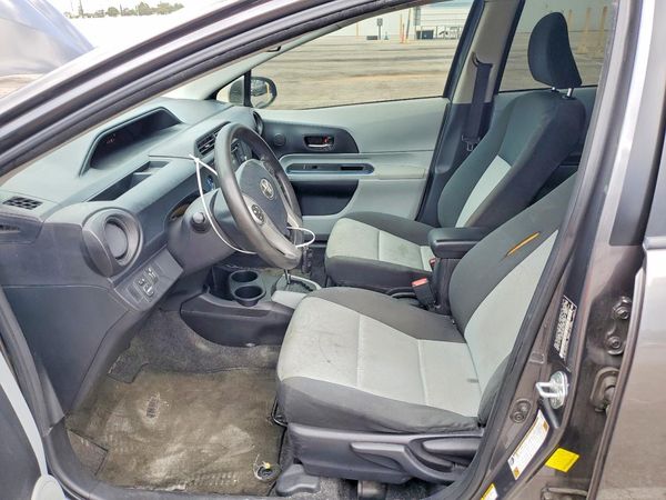2013 TOYOTA PRIUS C TH