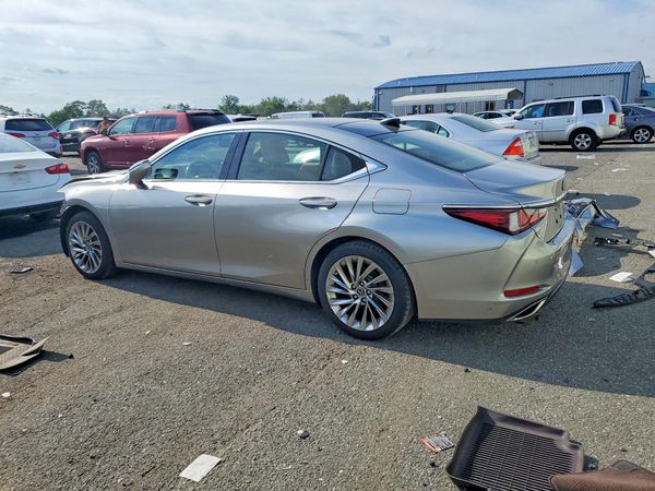 2019 LEXUS ES 350