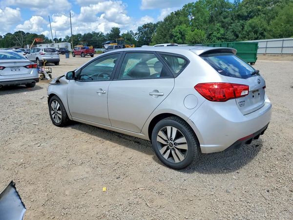 2013 KIA FORTE5
