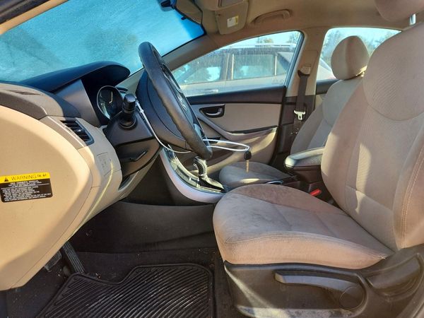 2015 HYUNDAI ELANTRA GLS(Middle)