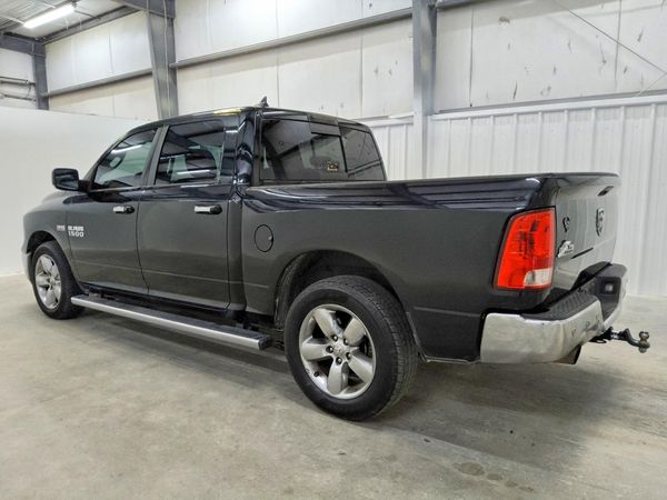 2016 RAM 1500 SLT