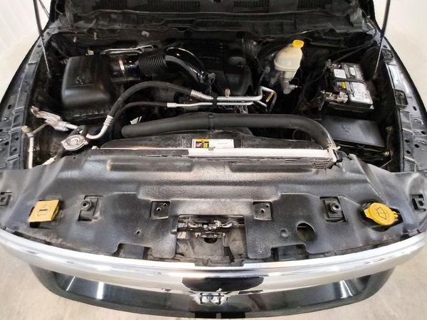 2016 RAM 1500 SLT