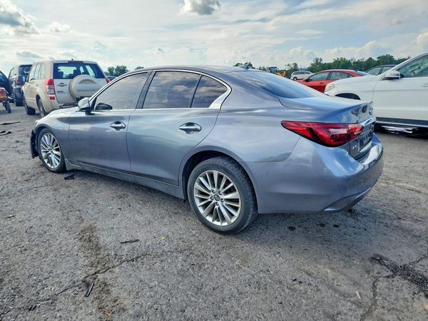 2018 INFINITI Q50