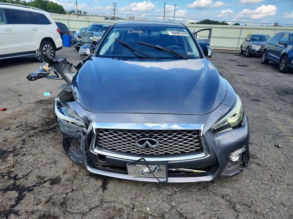 2018 INFINITI Q50