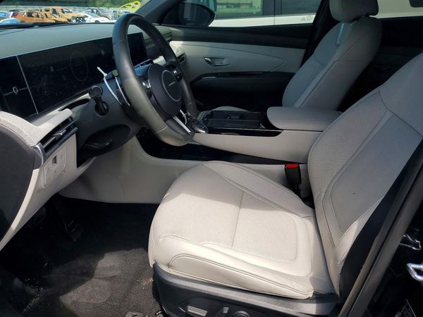 2025 HYUNDAI TUCSON