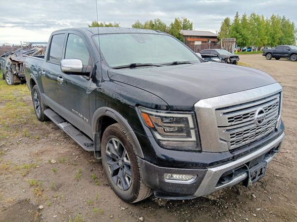 2020 NISSAN TITAN