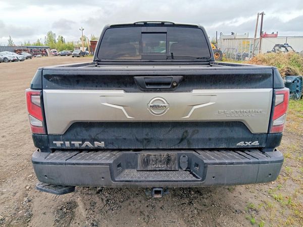 2020 NISSAN TITAN