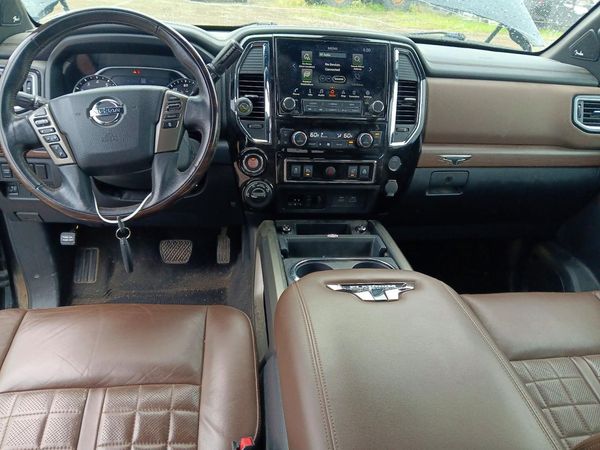 2020 NISSAN TITAN