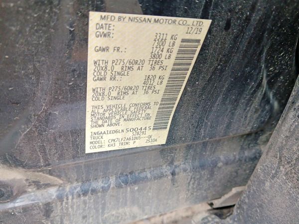 2020 NISSAN TITAN