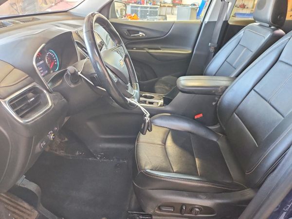 2023 CHEVROLET EQUINOX Premier (1LZ)