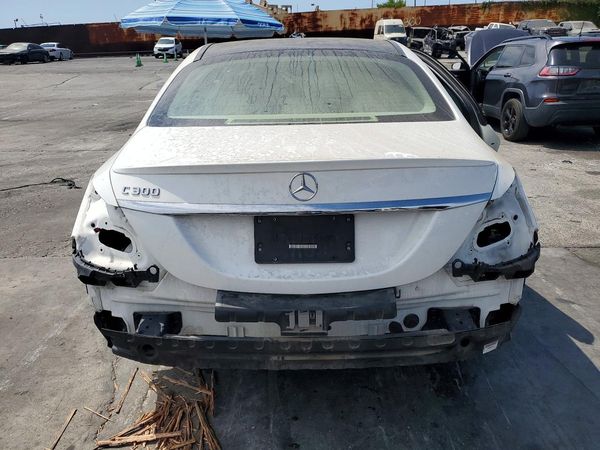 2017 MERCEDES-BENZ C C300
