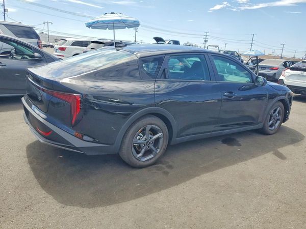 2026 KIA K4 LX, LXS