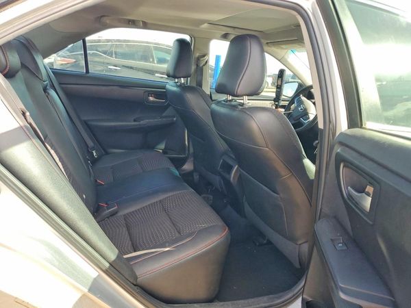 2015 TOYOTA CAMRY