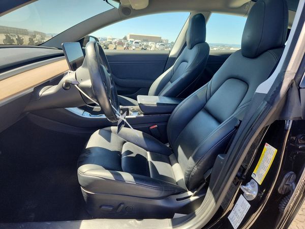 2019 TESLA MODEL 3