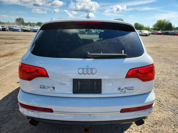 2013 AUDI Q7 Premium