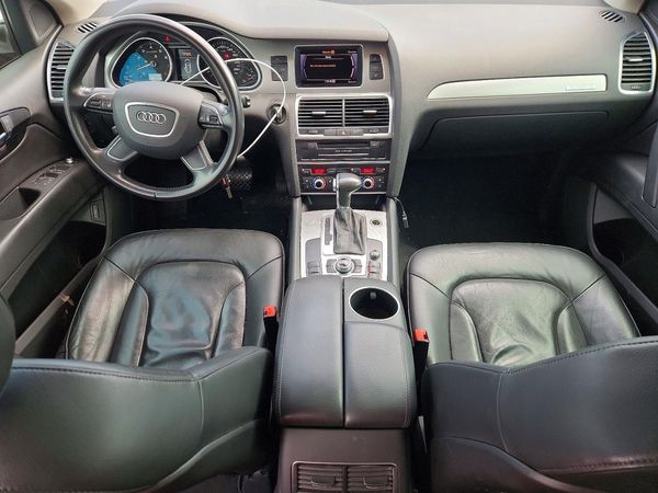 2013 AUDI Q7 Premium
