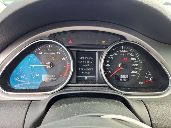 2013 AUDI Q7 Premium