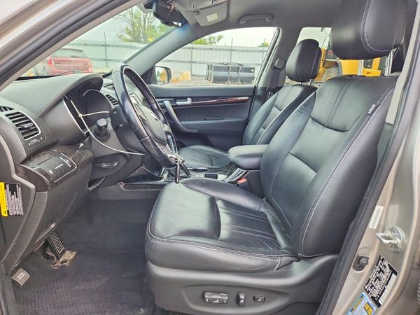 2015 KIA SORENTO GLS