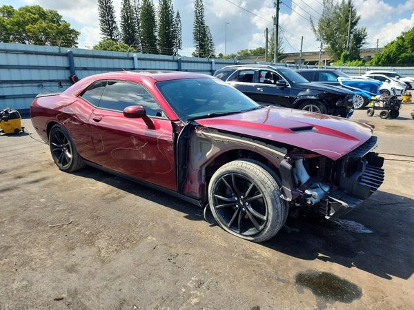 2018 DODGE CHALLENGER SXT