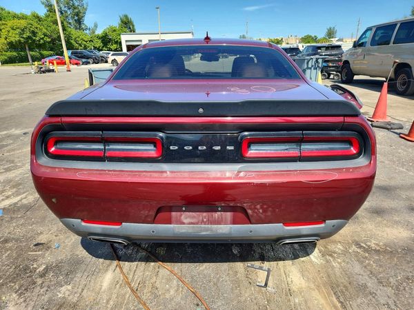 2018 DODGE CHALLENGER SXT