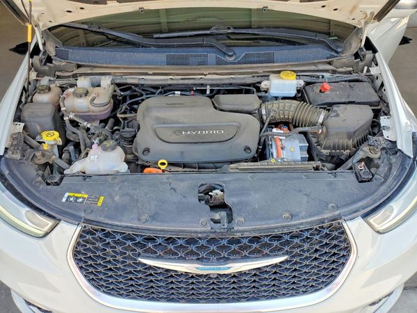 2021 CHRYSLER PACIFICA