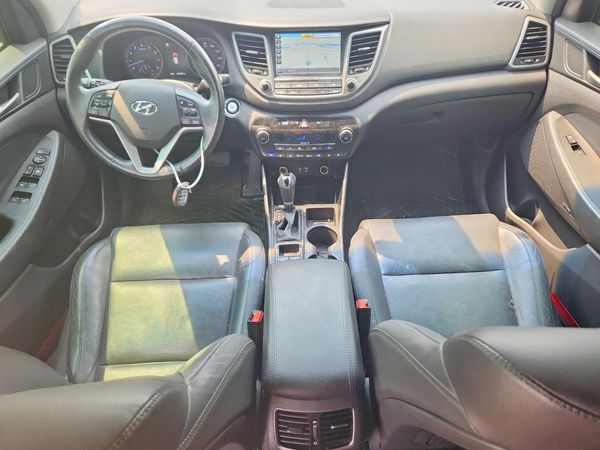 2018 HYUNDAI TUCSON