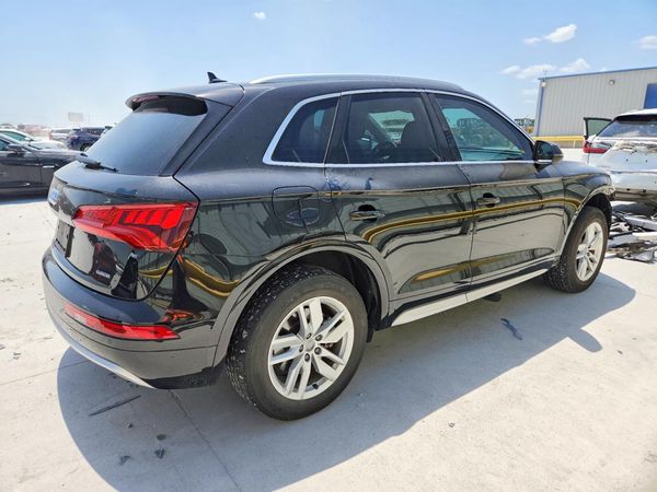 2020 AUDI Q5 quattro Premium