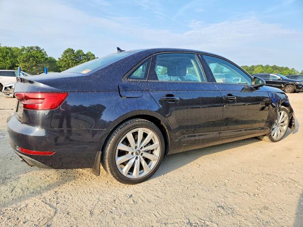 2017 AUDI A4 quattro Premium