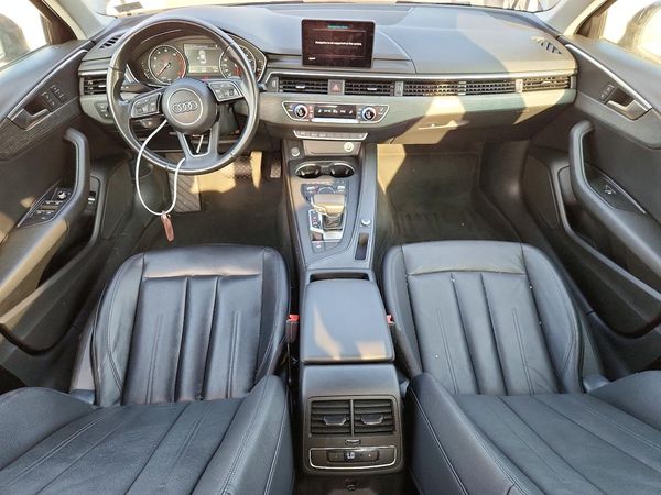 2017 AUDI A4 quattro Premium