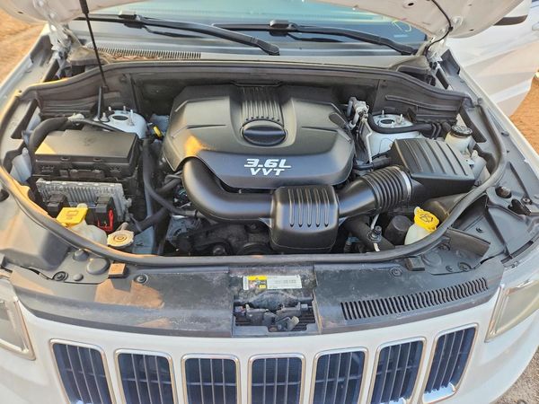 2014 JEEP GRAND CHER Laredo