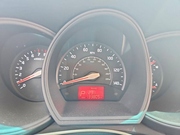 2016 KIA RIO LX A/T
