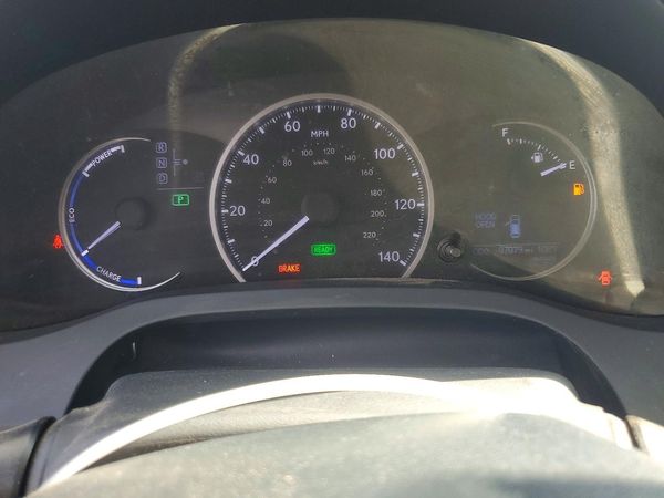 2013 LEXUS CT 200h — ODOM
