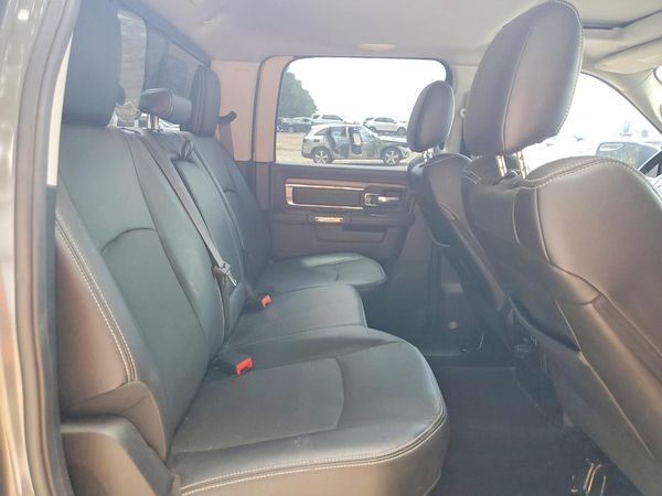 2017 RAM 1500 LARAMIE CREW CAB 4X4