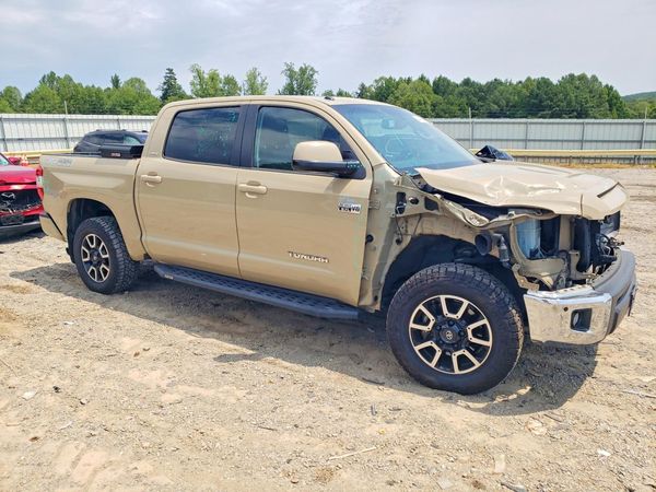 2017 TOYOTA TUNDRA Limited