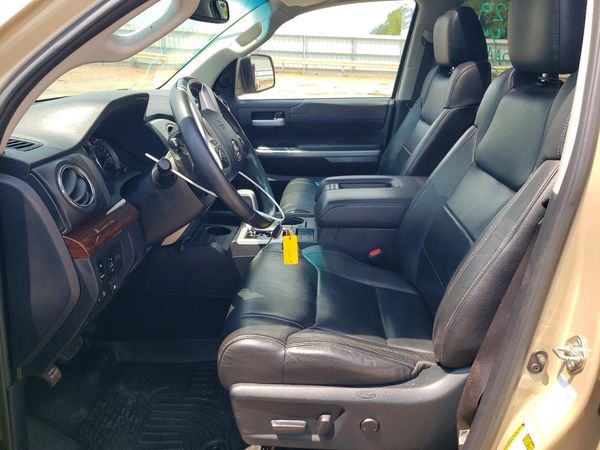 2017 TOYOTA TUNDRA Limited
