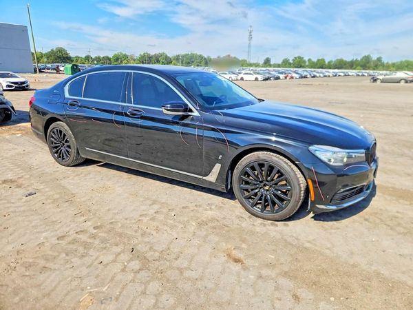 2018 BMW 740