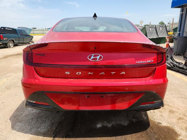 2022 HYUNDAI SONATA Limited
