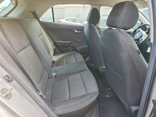 2018 KIA RIO 5-DOOR LX, S