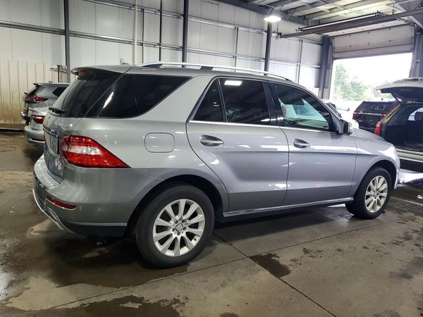 2015 MERCEDES-BENZ ML