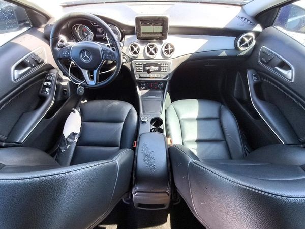 2015 MERCEDES-BENZ GLA GLA250