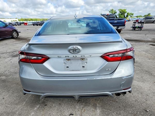 2021 TOYOTA CAMRY