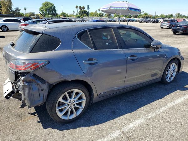 2012 LEXUS CT 200h