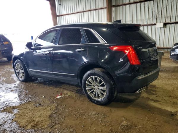 2017 CADILLAC XT5