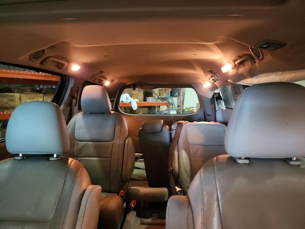 2015 TOYOTA SIENNA