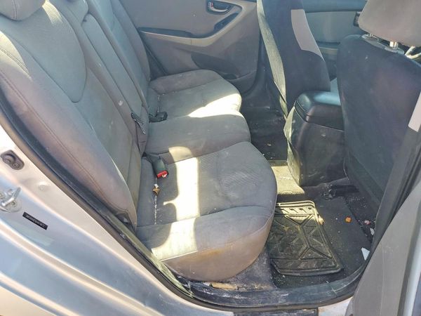 2014 HYUNDAI ELANTRA