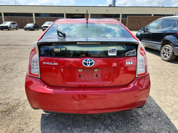 2015 TOYOTA PRIUS