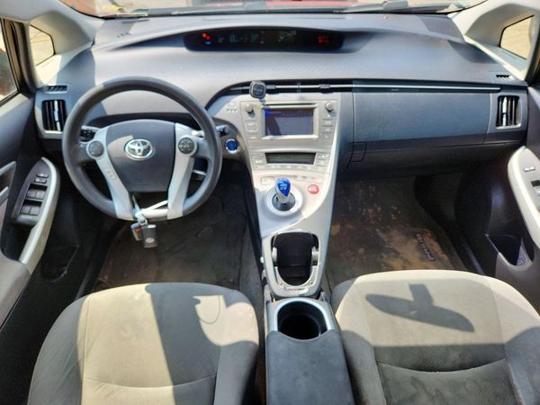 2015 TOYOTA PRIUS