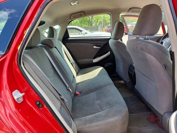 2015 TOYOTA PRIUS