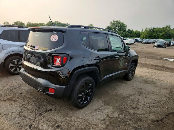 2017 JEEP RENEGADE LATITUDE 4X4